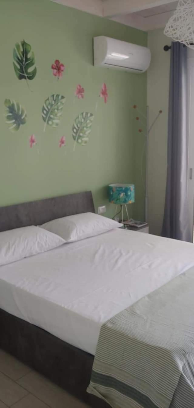 Il Fenicottero Rosa Bed and Breakfast Capitana Esterno foto
